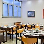 Suzane Hotel