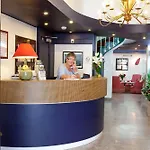 Suzane Hotel 3*