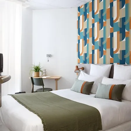 Hotel Cit'hotel De L'univers 3*