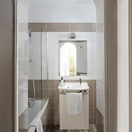 Hotel Suzane Angers