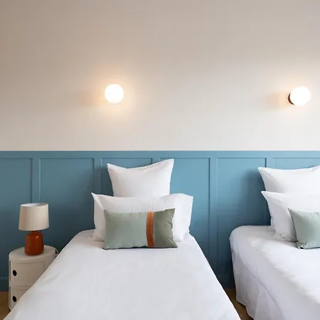 Hotel Cit'hotel De L'univers 3*