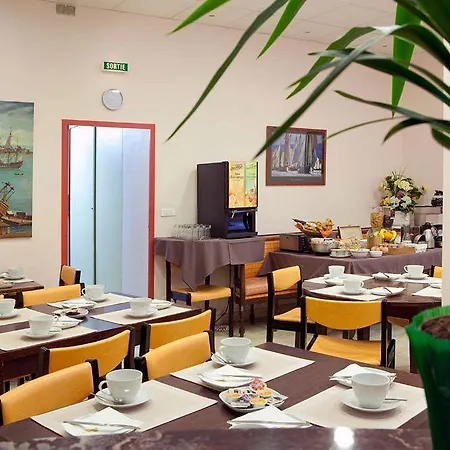 Hotel Cit'hotel De L'univers Angers